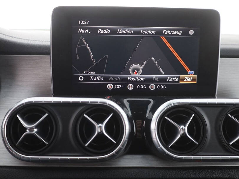 Mercedes Benz X Class Interior 
