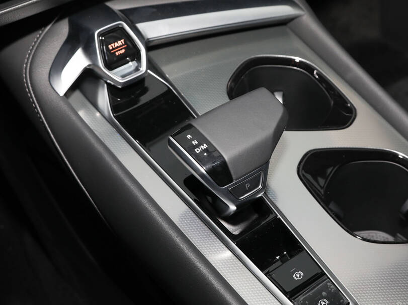 MG 7 1st Generation Interior 