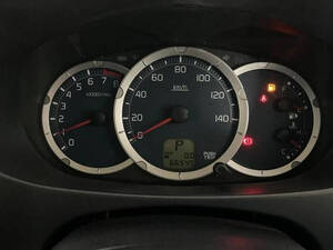 ميتسوبيشي باجيرو ميني الداخلية 