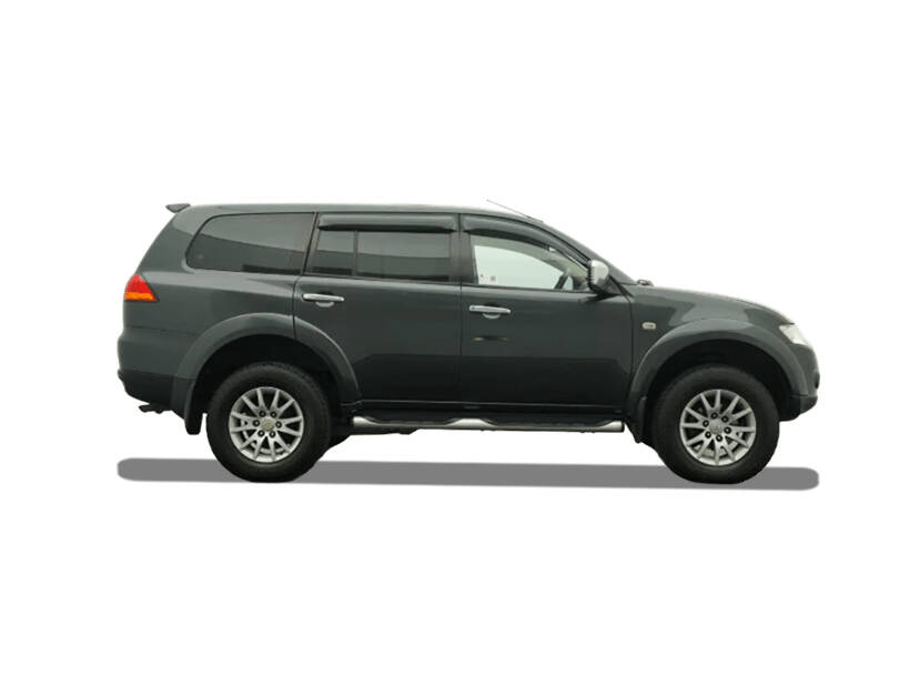 ميتسوبيشي باجيرو سبورت الخارجية 