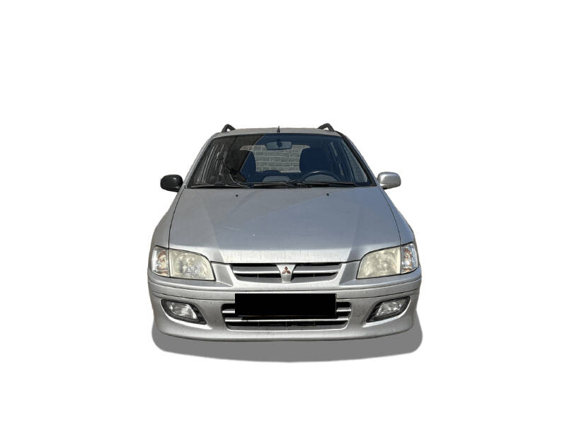 Mitsubishi Space Star Exterior 