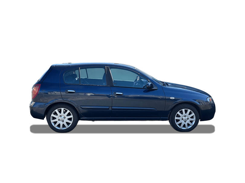 Nissan Almera Exterior 