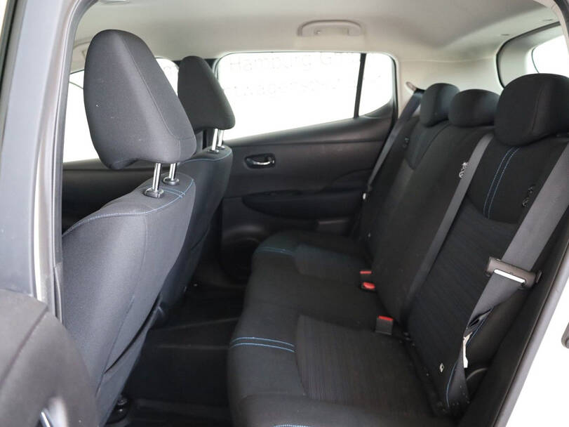 Nissan Leaf Interior 