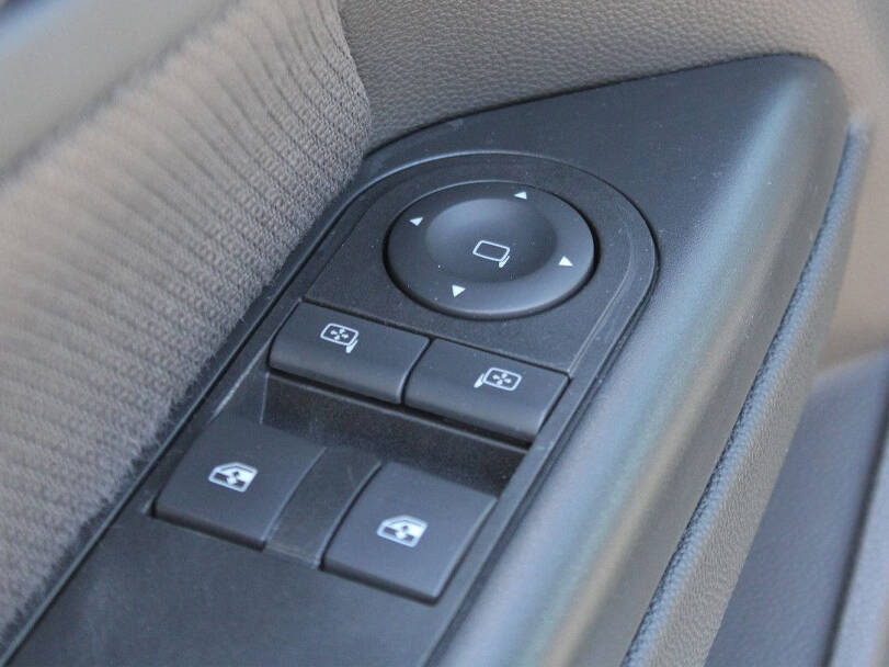 Opel Astra 3rd (A04) Generation Interior 