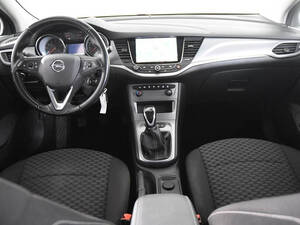 Opel Astra Interior 