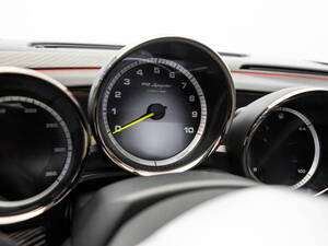 بورشه 918 سبايدر الداخلية 