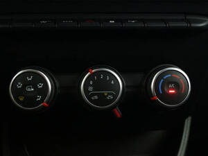 Renault Express Van Interior 