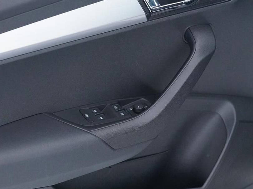 شكودا كاروك 2026 الداخلية 