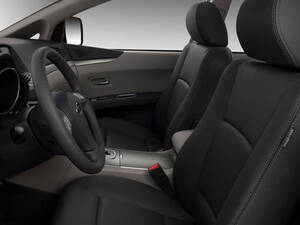 سوبارو تريباكا الداخلية 