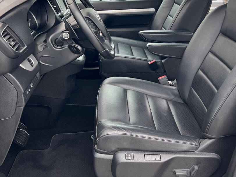 Toyota Proace 2025 Interior 