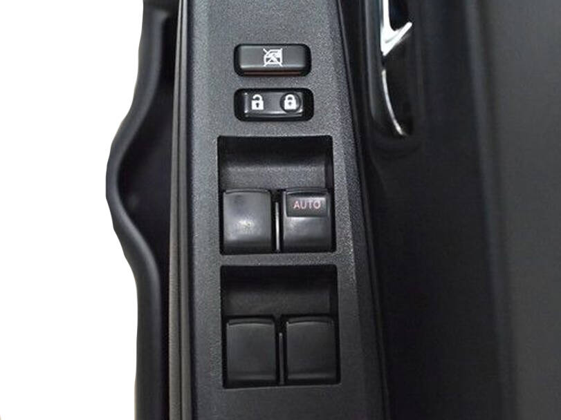 Toyota Vitz Interior 