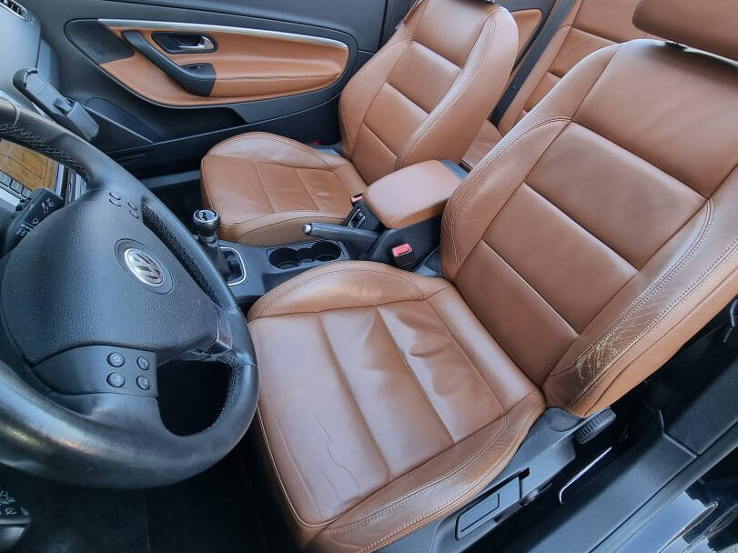 Volkswagen Eos Interior 
