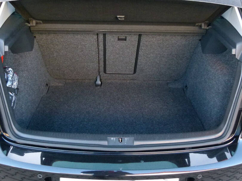 Volkswagen Golf GTI Exterior 