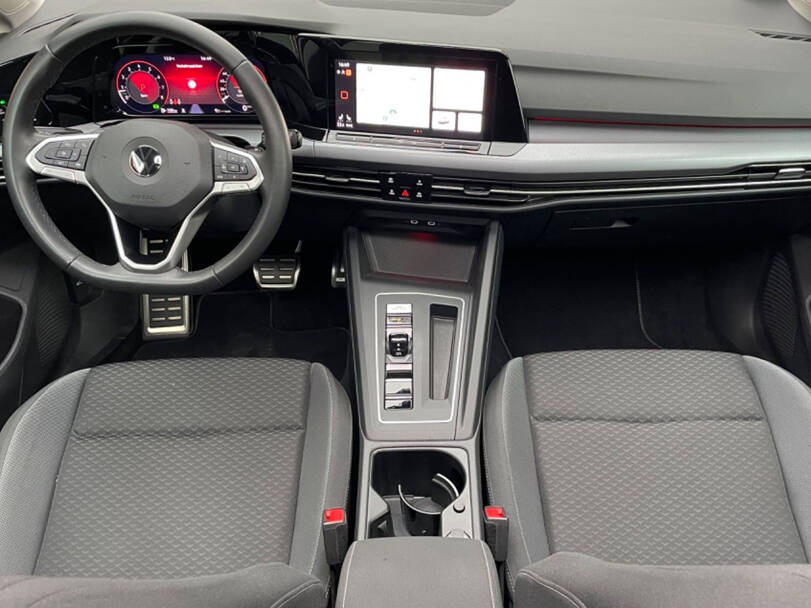  فولكس واجن جولف جي تي آي 2025 الداخلية 