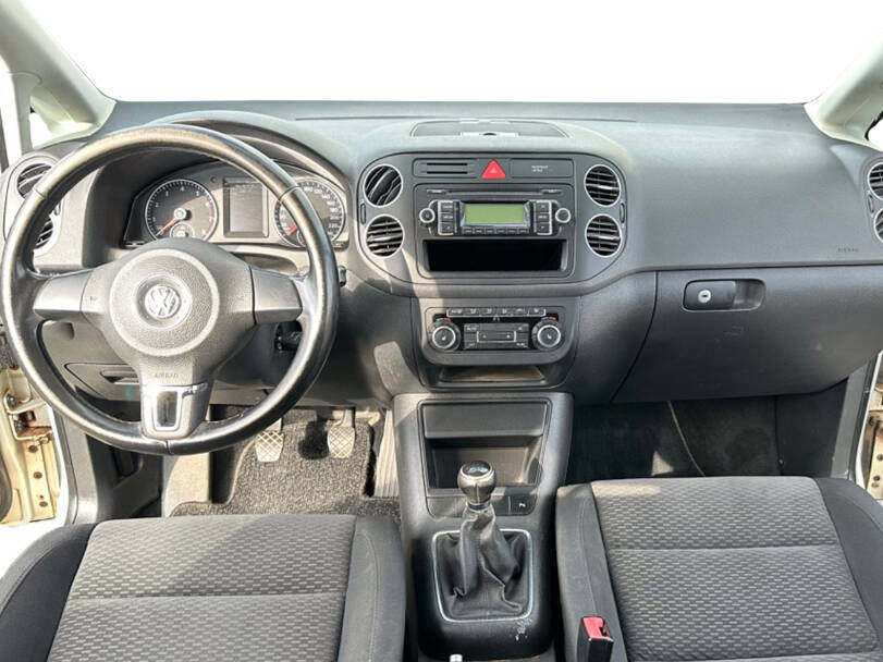 Volkswagen Golf Plus Interior 