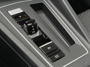 Volkswagen Golf R Interior 