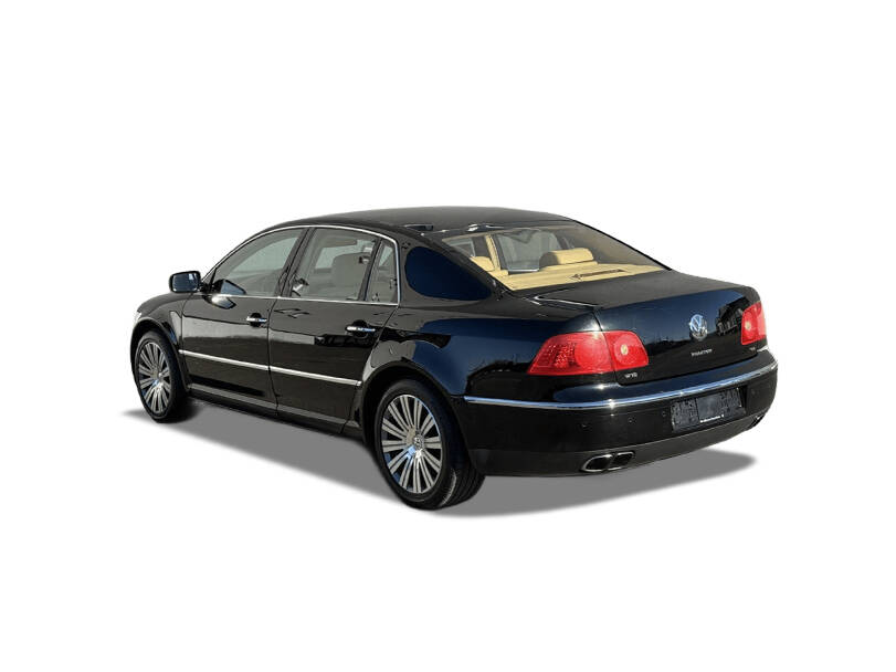 Volkswagen Phaeton Exterior 