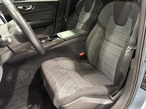 Volvo V60 Interior 
