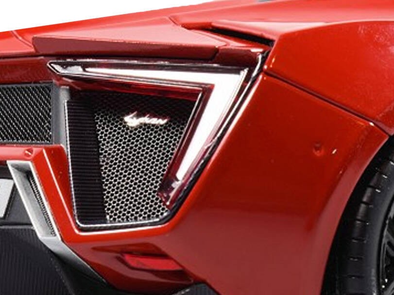 W Motors Lykan Hypersport Exterior 