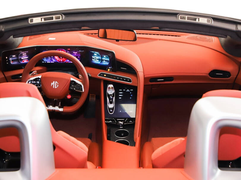 إم جي Cyberster 2026 الداخلية 